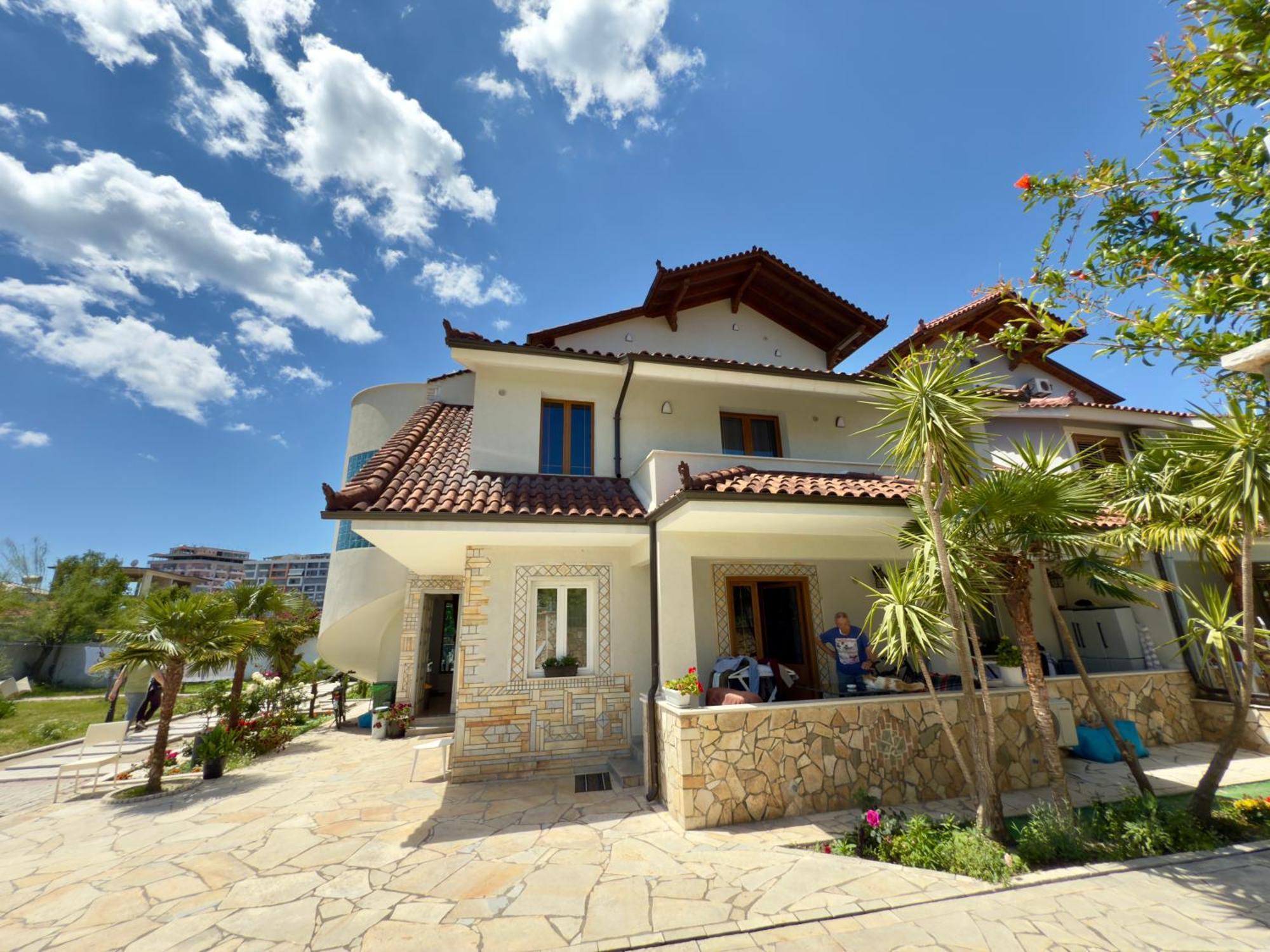 Villa Ida Apartments Влёра Экстерьер фото